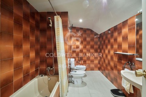 Ático de 3 dormitorios en venta en Barcelona, Cataluña, Spain № 5707 - foto 23