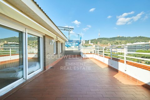 Ático de 3 dormitorios en venta en Barcelona, Cataluña, Spain № 5707 - foto 2