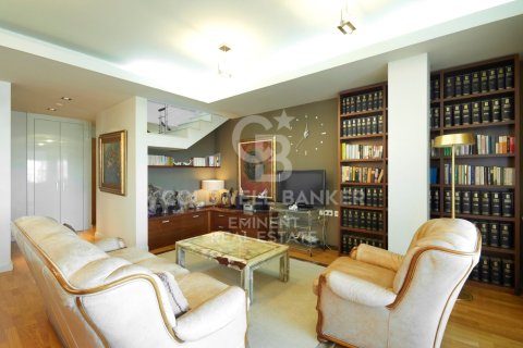 Ático de 3 dormitorios en venta en Barcelona, Cataluña, Spain № 5707 - foto 9