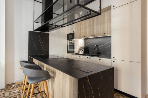 Apartamento de 3 dormitorios en venta en Barcelona, Cataluña, Spain № 4164 - foto 29