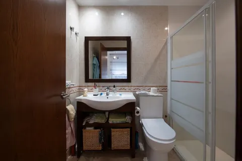 Сasa de 6 dormitorios en venta en Castelldefels, Barcelona, Cataluña, Spain № 1400 - foto 5
