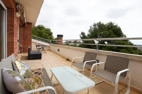 Сasa de 6 dormitorios en venta en Castelldefels, Barcelona, Cataluña, Spain № 1400 - foto 14