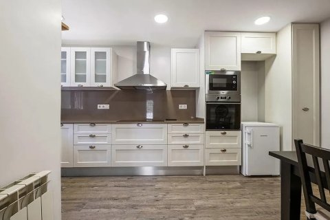 Casa adosada de 4 dormitorios en venta en Castelldefels, Barcelona, Cataluña, Spain № 1402 - foto 14