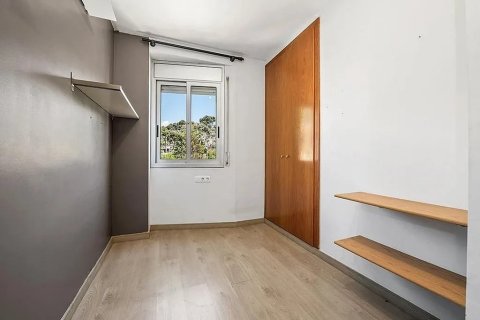 Casa adosada de 4 dormitorios en venta en Castelldefels, Barcelona, Cataluña, Spain № 1402 - foto 19