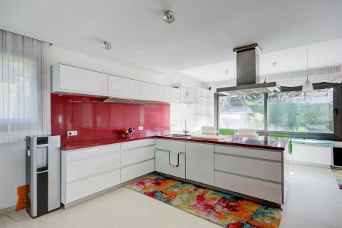 Сasa de 8 dormitorios en venta en Gavà, Barcelona, Cataluña, Spain № 1397 - foto 7