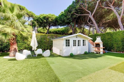 Сasa de 8 dormitorios en venta en Gavà, Barcelona, Cataluña, Spain № 1397 - foto 25