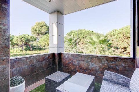 Сasa de 8 dormitorios en venta en Gavà, Barcelona, Cataluña, Spain № 1397 - foto 15
