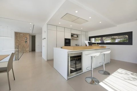 Сasa de 6 dormitorios en venta en Castelldefels, Barcelona, Cataluña, Spain № 1398 - foto 11