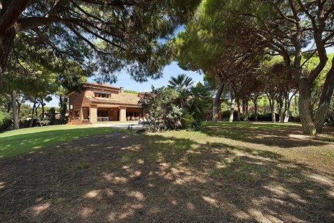Сasa de 6 dormitorios en venta en Gavà, Barcelona, Cataluña, Spain № 1399 - foto 12