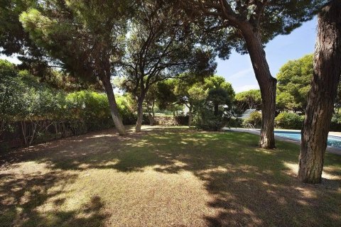 Сasa de 6 dormitorios en venta en Gavà, Barcelona, Cataluña, Spain № 1399 - foto 15