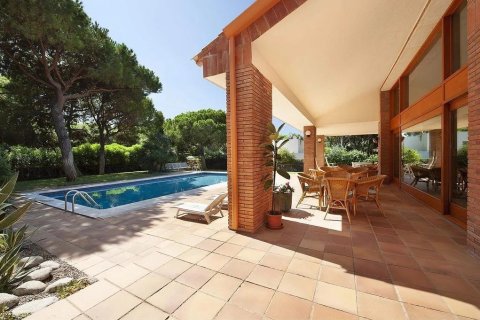 Сasa de 6 dormitorios en venta en Gavà, Barcelona, Cataluña, Spain № 1399 - foto 7