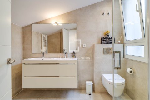 Ático de 3 dormitorios en venta en Barcelona, Cataluña, Spain № 7054 - foto 15