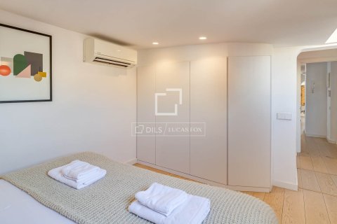Ático de 3 dormitorios en venta en Barcelona, Cataluña, Spain № 7054 - foto 5