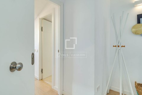 Ático de 3 dormitorios en venta en Barcelona, Cataluña, Spain № 7054 - foto 13