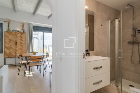 Ático de 3 dormitorios en venta en Barcelona, Cataluña, Spain № 7054 - foto 21