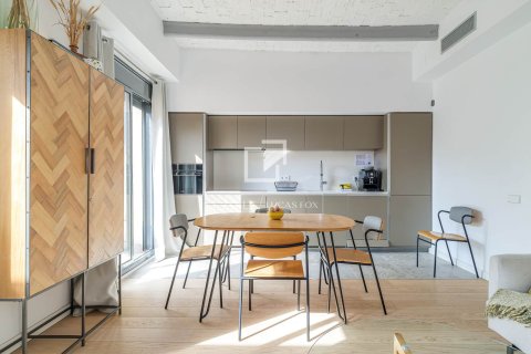 Ático de 3 dormitorios en venta en Barcelona, Cataluña, Spain № 7054 - foto 27