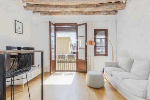 2 bedrooms apartment for sale in Barcelona, Catalonia, Spain № 8482 - photo 3