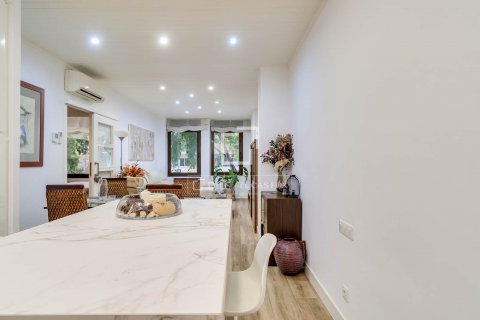 Купить квартиру в Барселона, Испания с 3 спальни, 96м², № 8484 - фото 4