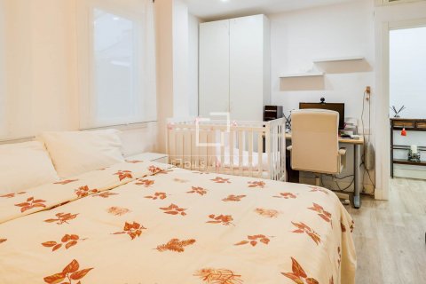 Купить квартиру в Барселона, Испания с 3 спальни, 96м², № 8484 - фото 28