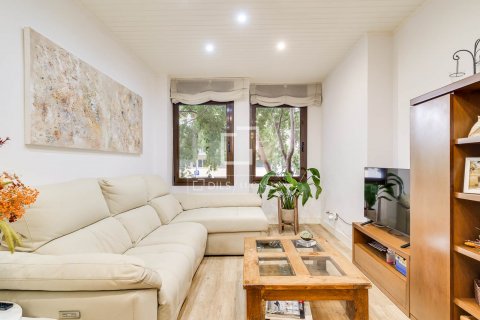 Купить квартиру в Барселона, Испания с 3 спальни, 96м², № 8484 - фото 9