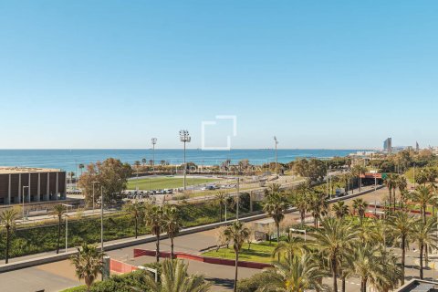 Apartamento de 4 dormitorios en alquiler en Barcelona, Cataluña, Spain № 8486 - foto 28