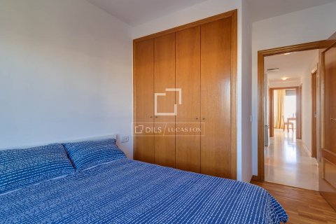 Apartamento de 4 dormitorios en alquiler en Barcelona, Cataluña, Spain № 8486 - foto 22