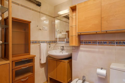 Apartamento de 4 dormitorios en alquiler en Barcelona, Cataluña, Spain № 8486 - foto 30
