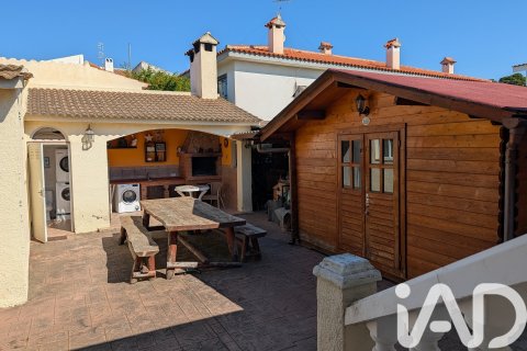 4 bedrooms house for sale in Cunit, Tarragona, Catalonia, Spain № 7357 - photo 5