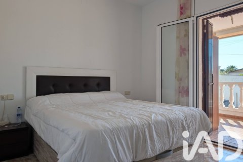 4 bedrooms house for sale in Cunit, Tarragona, Catalonia, Spain № 7357 - photo 22