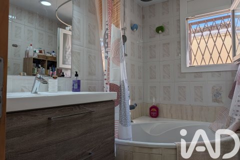 4 bedrooms house for sale in Cunit, Tarragona, Catalonia, Spain № 7357 - photo 17
