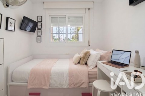 Купить квартиру в Сан-Пере-де-Рибес, Испания с 4 спальни, 122.3м², № 7362 - фото 14