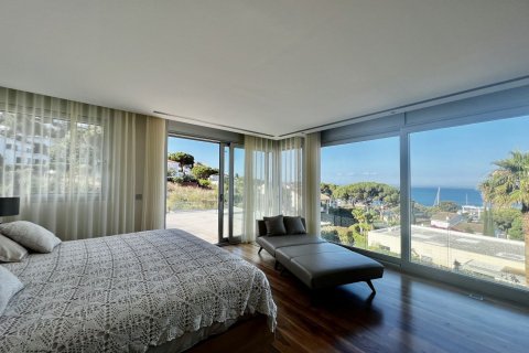Сasa de 6 dormitorios en venta en Cataluña, Spain № 6201 - foto 25
