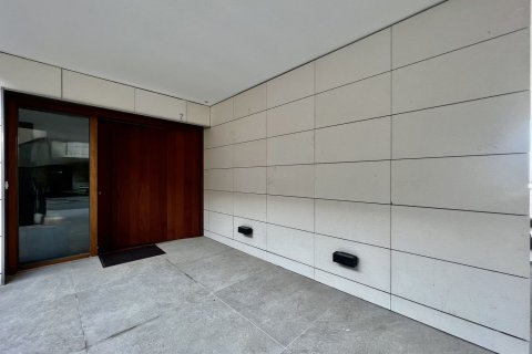 Сasa de 6 dormitorios en venta en Cataluña, Spain № 6201 - foto 22