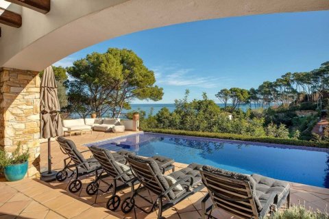 Сasa de 4 dormitorios en venta en Begur, Gerona, Cataluña, Spain № 6199 - foto 6