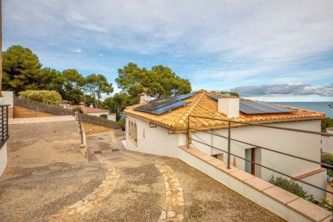 Сasa de 4 dormitorios en venta en Begur, Gerona, Cataluña, Spain № 6199 - foto 16