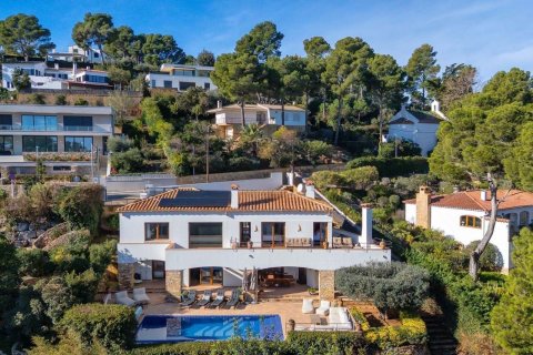 Сasa de 4 dormitorios en venta en Begur, Gerona, Cataluña, Spain № 6199 - foto 17