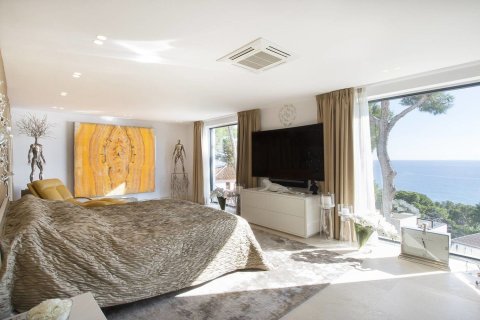 Купить дом в Калонже, Испания с 6 комнат, 583м², № 6202 - фото 29
