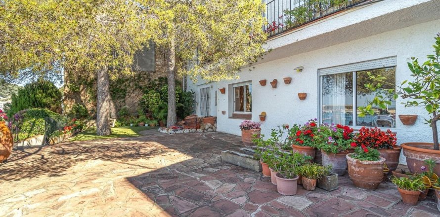 5 bedrooms house for sale in Begur, Girona, Catalonia, Spain № 6198