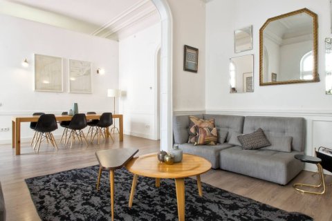 Apartamento de 4 dormitorios en venta en Barcelona, Cataluña, Spain № 1628 - foto 9