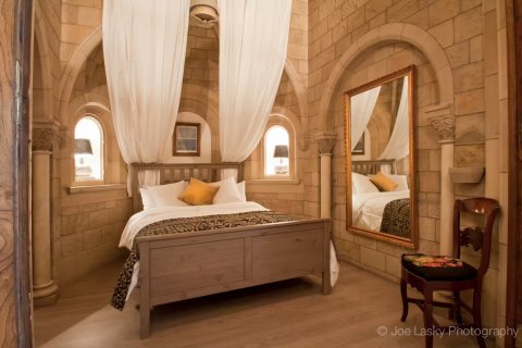 Apartamento de 4 dormitorios en venta en Barcelona, Cataluña, Spain № 1628 - foto 27