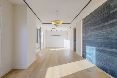 Apartamento de 4 dormitorios en venta en Barcelona, Cataluña, Spain № 1630 - foto 9