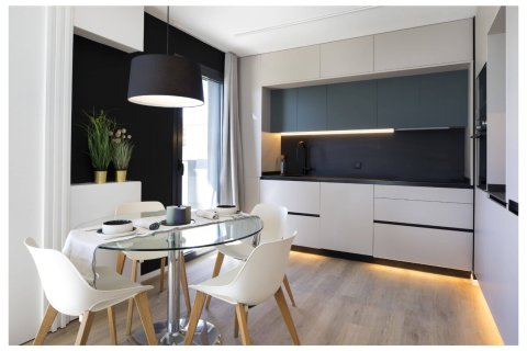 2 bedrooms apartment for sale in Esplugues de Llobregat, Barcelona, Catalonia, Spain № 3614 - photo 6