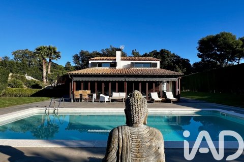 Сasa de 6 dormitorios en venta en Sant Vicenc De Montalt, Barcelona, Cataluña, Spain № 7334