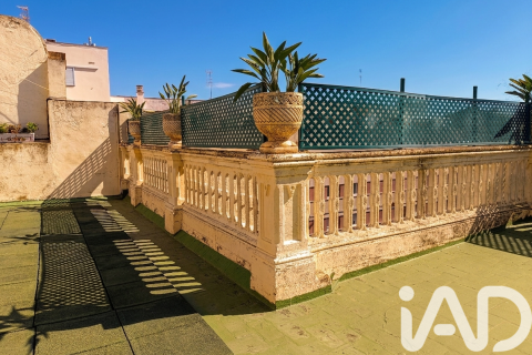 610 sq.m. commercial property for sale in Vilanova i la Geltru, Barcelona, Catalonia, Spain № 7330 - photo 3