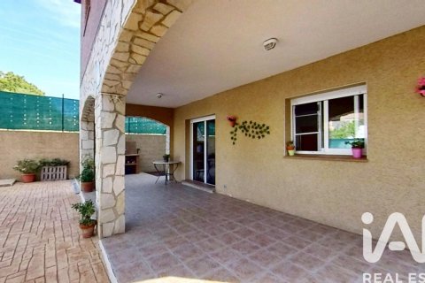 Купить дом в Эль-Вендрель, Испания с 4 спальни, 250м², № 7333 - фото 5