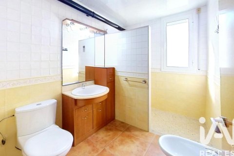 Купить дом в Эль-Вендрель, Испания с 4 спальни, 250м², № 7333 - фото 12