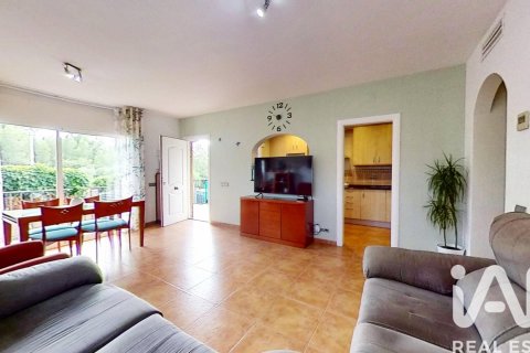 Купить дом в Эль-Вендрель, Испания с 4 спальни, 250м², № 7333 - фото 27