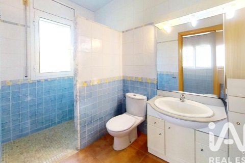 Купить дом в Эль-Вендрель, Испания с 4 спальни, 250м², № 7333 - фото 15
