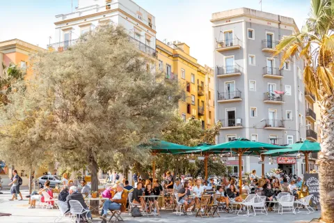 Propiedad comercial de 304 m² en venta en Barcelona, Cataluña, Spain № 1589 - foto 2
