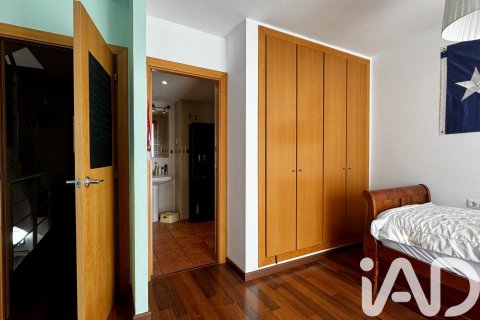 Casa adosada de 3 dormitorios en venta en Sitges, Barcelona, Cataluña, Spain № 4670 - foto 27